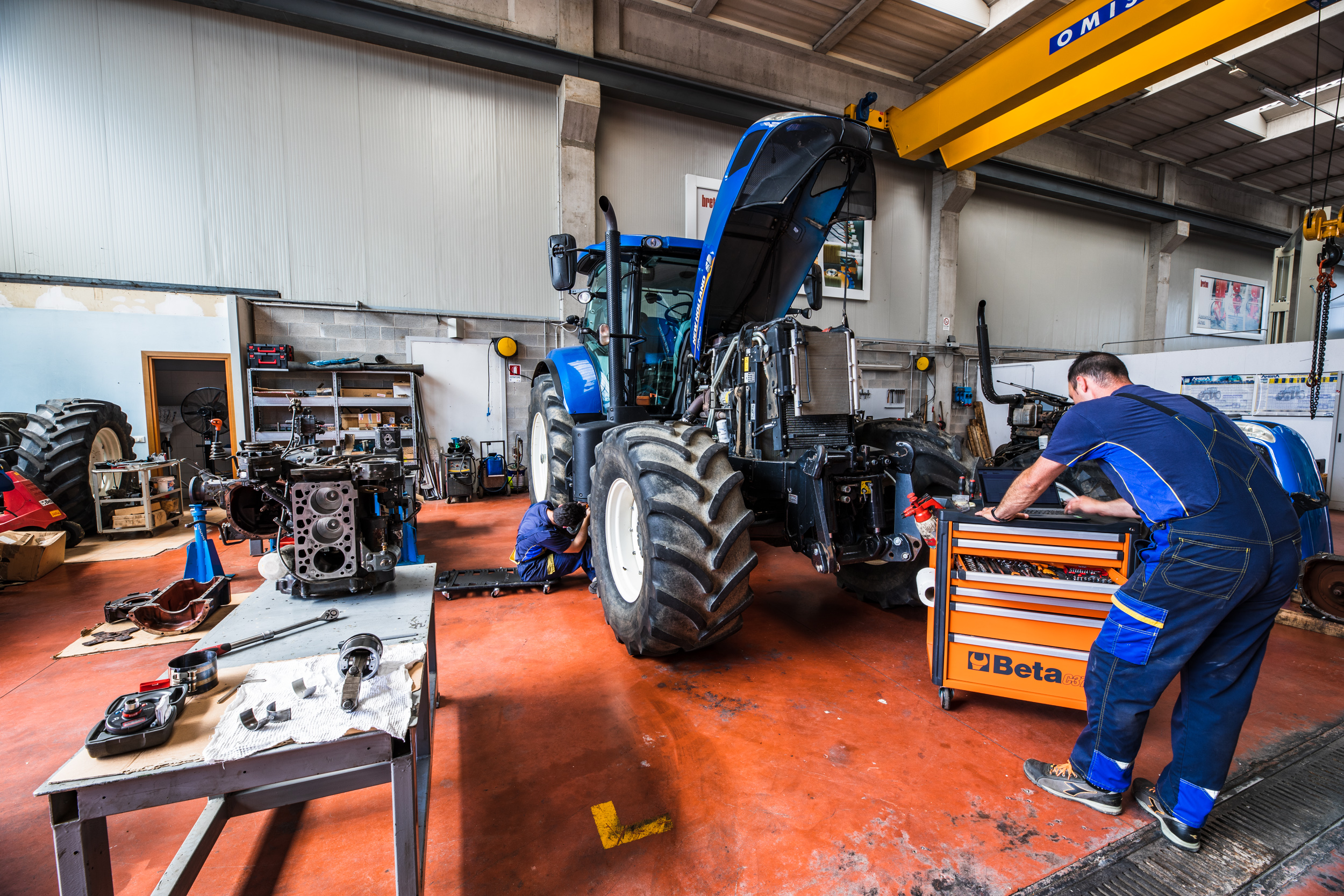 AUTO TRAC SERVICE SNC DI BELLON ANDREA E MILANI LUIGI